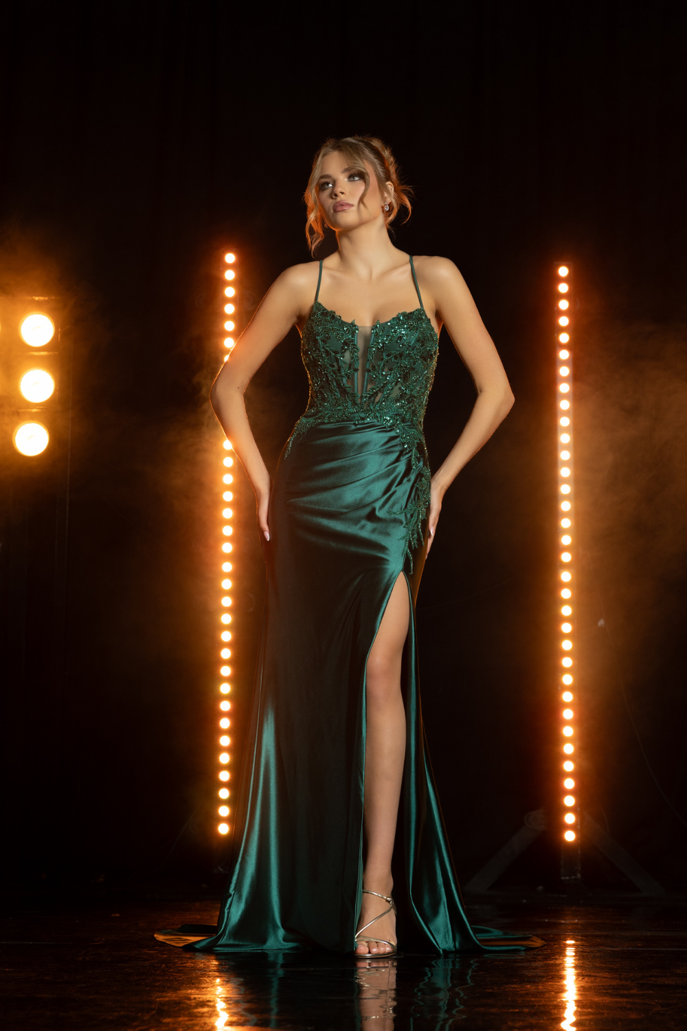 TNL724 - Hunter Green